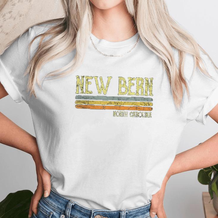 Vintage New Bern North Carolina Nc Gift Love Souvenir Unisex T-Shirt Gifts for Her