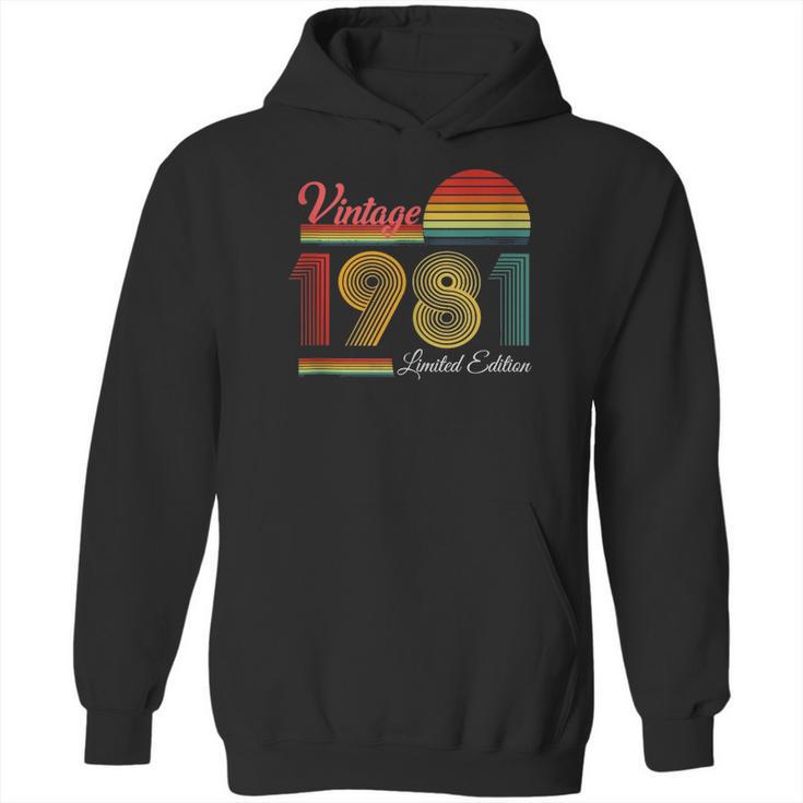 40Th Birthday 40 Years - 1981 Vintage Limited Edition Hoodie