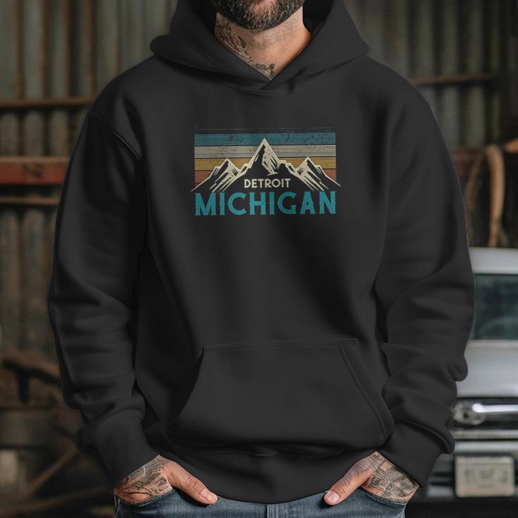 Detroit Michigan Vintage Mountains Hoodie Gifts for Her