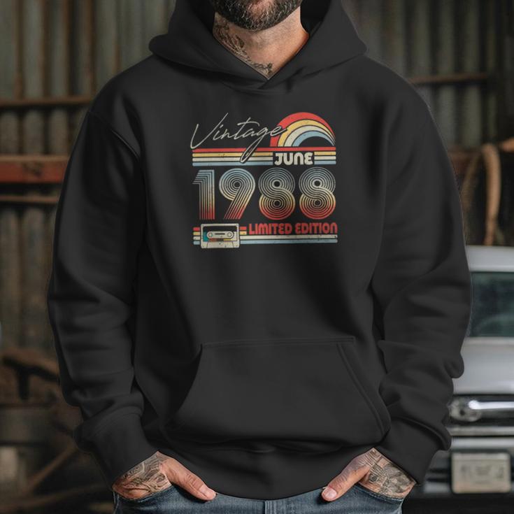 Happy 33Rd Birthday Vintage June 1988 33 Years Old Hoodie Gifts for Her