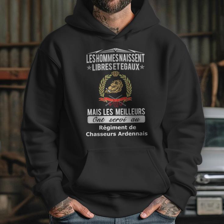 Les Hommes Naissent Libreset Egauz Mais Le Meilleur Ont Servi Au Régiment De Chasseurs Ardennais Hoodie Gifts for Her