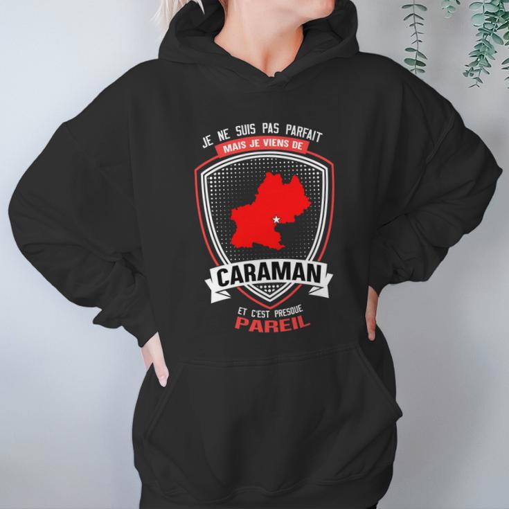 Je Ne Suis Pas Parfait Mais Je Viens De Caraman Hoodie Gifts for Women