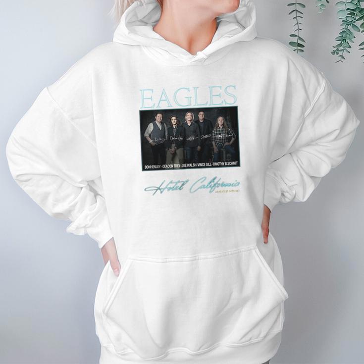 Eagles Played Beginning To End Hotel California Signatures Hoodie Gifts for Women