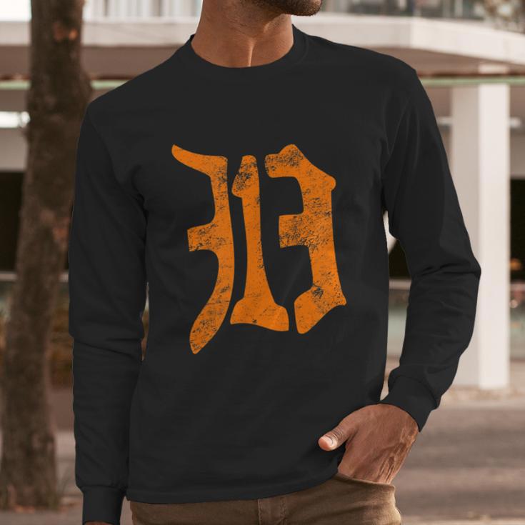 313 Detroit Michigan Vintage Old English D Area Code Long Sleeve T-Shirt Gifts for Him