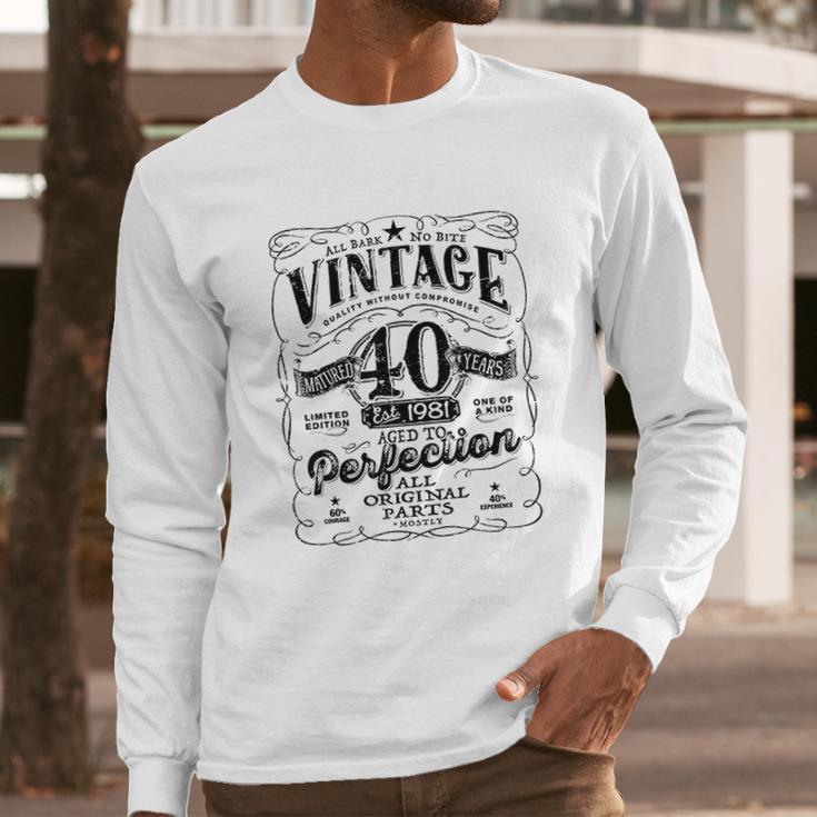 Vintage 40Th Birthday Top For Him 1981 Aged To Perfection Long Sleeve T-Shirt Gifts for Him