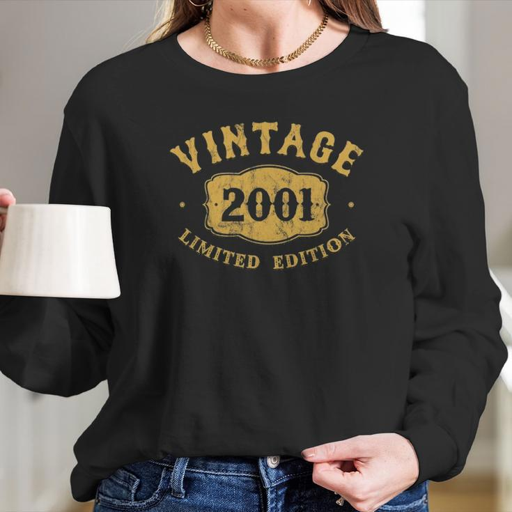 21 Years Old 21St Birthday Vintage Born In 2001 Ver2 Long Sleeve T-Shirt Gifts for Her