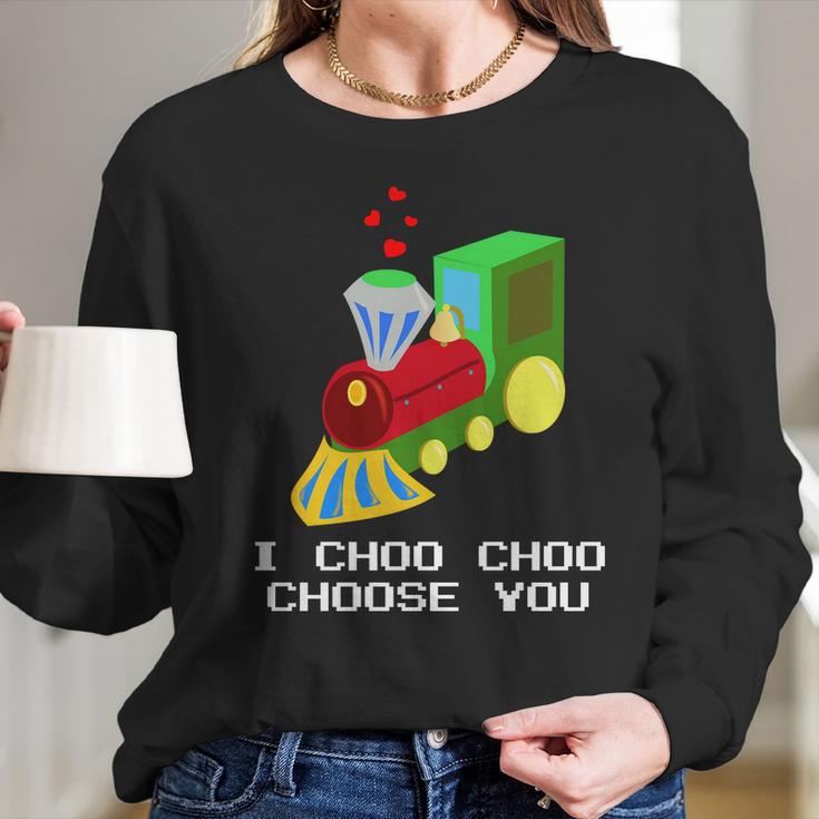 Boys Funny Valentines I Choo Choo Choose You Long Sleeve T-Shirt Gifts for Her