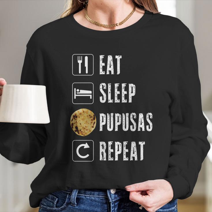 Pupusas El Salvador Gift Salvadorian Food Salvi Guanaco Eat Funny Gift Long Sleeve T-Shirt Gifts for Her