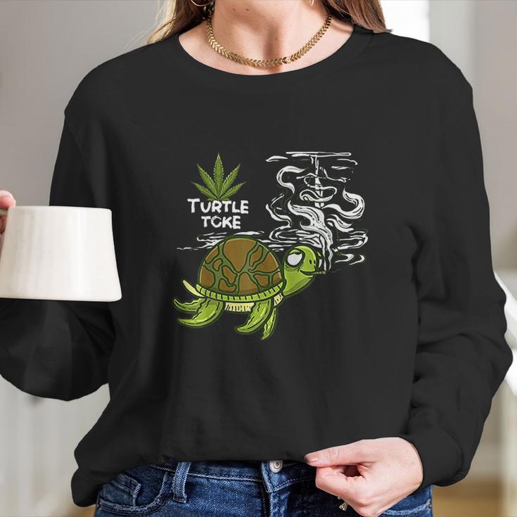 Smoking High Turtle Funny Weed 420 Marijuana Joint Stoner Long Sleeve T-Shirt Gifts for Her