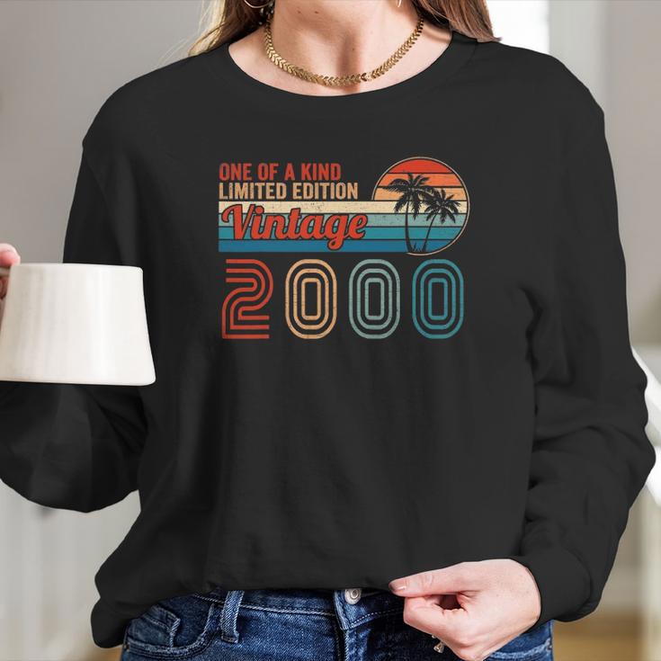 Vintage 2000 22 Vintage Gifts Birthday 22 Years Old Long Sleeve T-Shirt Gifts for Her