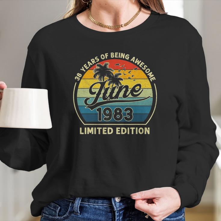 Vintage Born In June 1983 Retro 38 Years Old 38Th Birthday Long Sleeve T-Shirt Gifts for Her