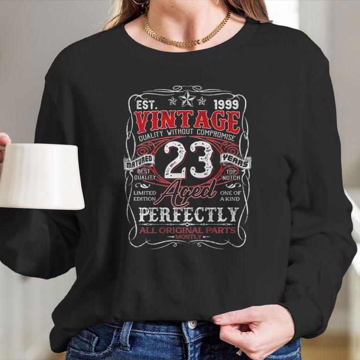 Vintage Retro Est 1999 23Rd Birthday 23 Years Old Gifts Long Sleeve T-Shirt Gifts for Her