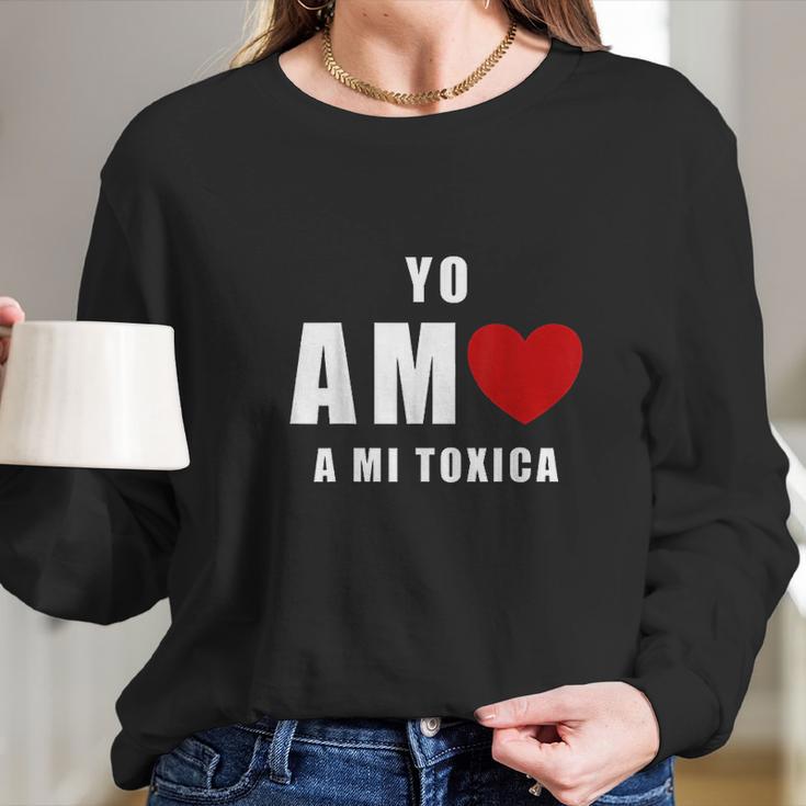 Yo Amo A Mi Toxica San Valentin Long Sleeve T-Shirt Gifts for Her