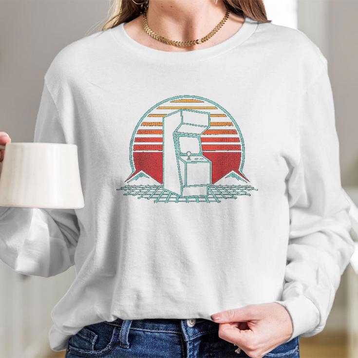 Arcade Game Machine Cabinet Nostalgia Retro 80S Gamer Gift Long Sleeve T-Shirt Gifts for Her