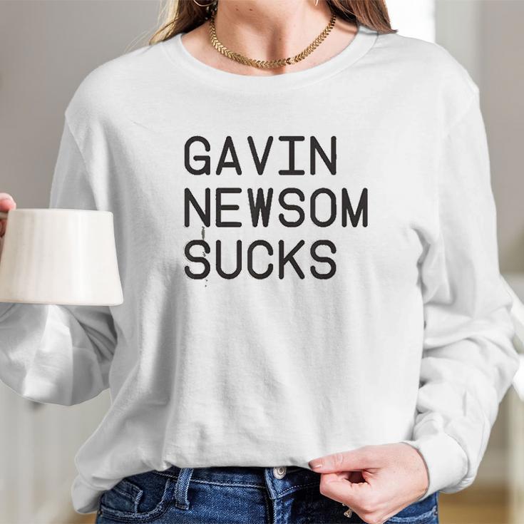 Gavin Newsom Sucks Long Sleeve T-Shirt Gifts for Her