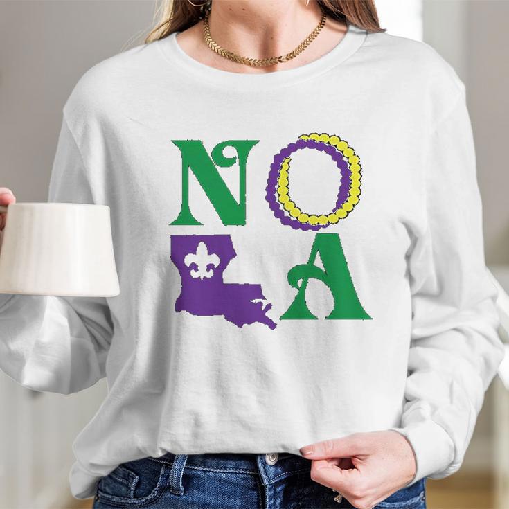 Nola New Orleans Louisiana Mardi Gras Beads Fleur De Lis Lily Long Sleeve T-Shirt Gifts for Her