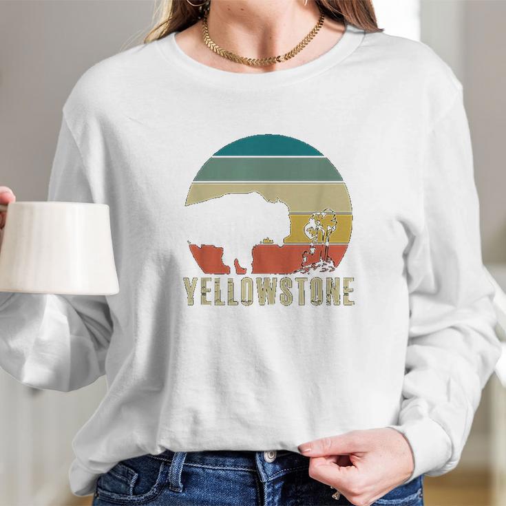 Retro Yellowstone National Park Vintage Buffalo Geyser Gift Long Sleeve T-Shirt Gifts for Her