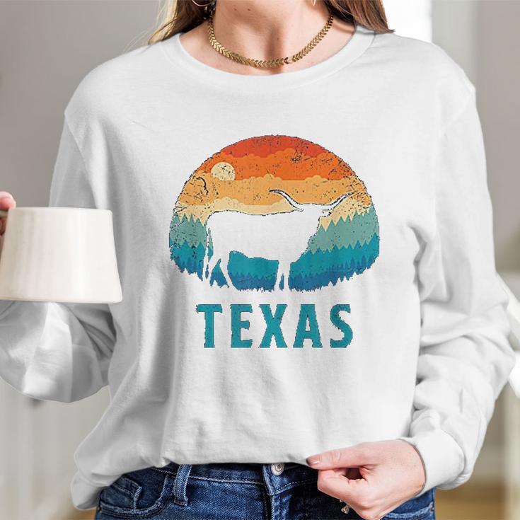 Texas Longhorn Cow Vintage Texan Cattle Herd Retro Lone Star Long Sleeve T-Shirt Gifts for Her