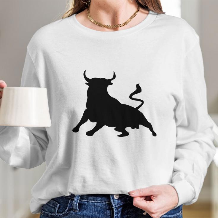 Toro Español Long Sleeve T-Shirt Gifts for Her