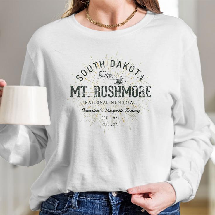 Vintage Mount Rushmore National Memory Long Sleeve T-Shirt Gifts for Her