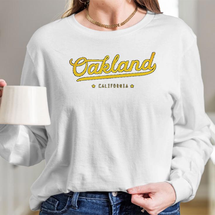 Yellow Vintage Retro Oakland California Bay Area Long Sleeve T-Shirt Gifts for Her