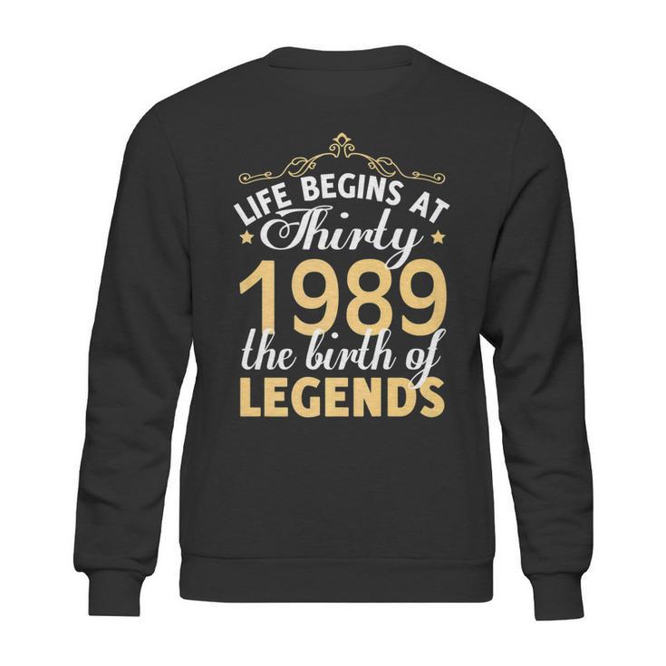 30Th Birthday Gift Vintage 1989  Classic Sweatshirt