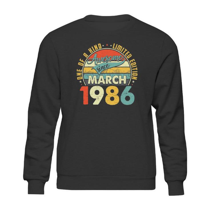 Born In March 1986 36Th Birthday Gift Retro 36 Years Old Sweatshirt