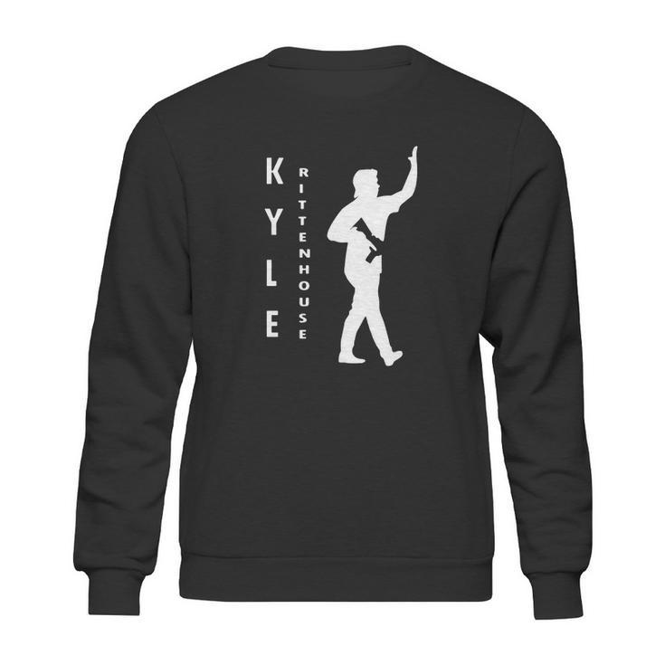 Free Kyle Rittenhouse Basic Sweatshirt