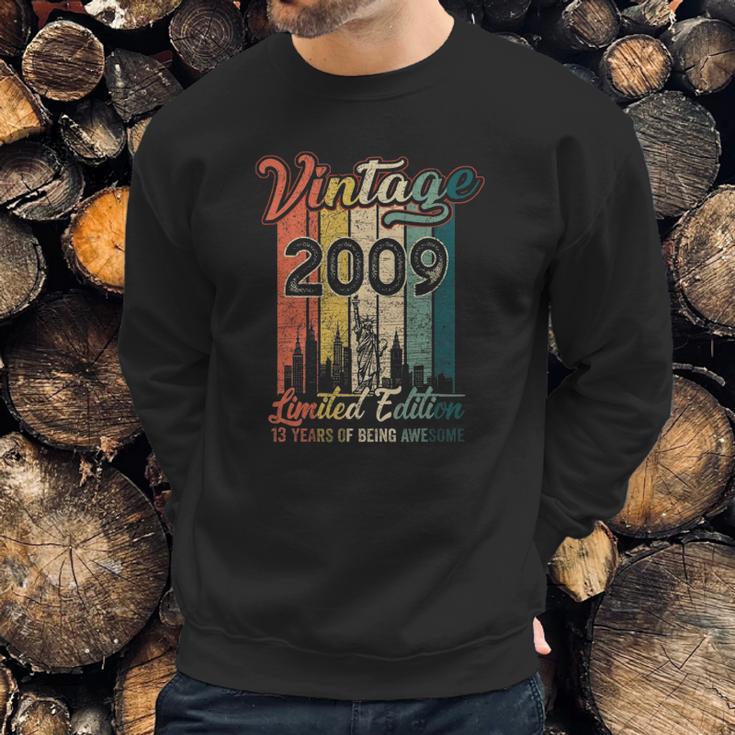 13 Years Old Birthday Gifts Vintage 2009 Limited Edition Sweatshirt Gifts for Him