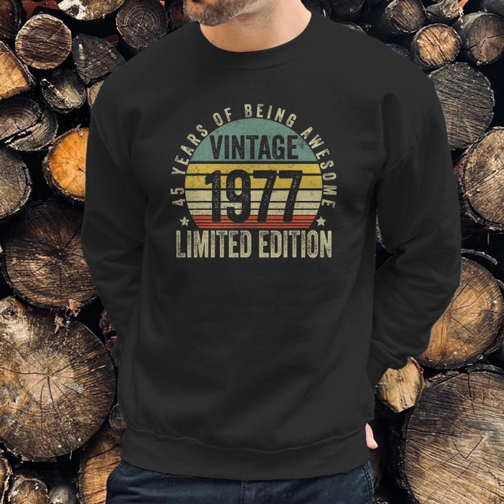 44 Years Old Gifts Vintage 1977 Limited Edition 44Th Birthday Sweatshirt Gifts for Him