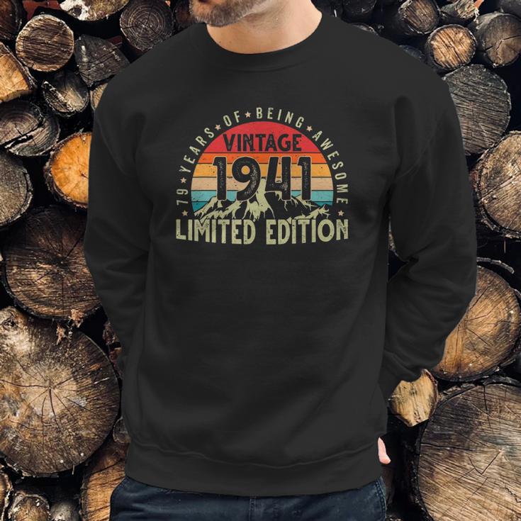 Born In 1941 Vintage Limited Edition 79 Years Old 79Th Bday Sweatshirt Gifts for Him