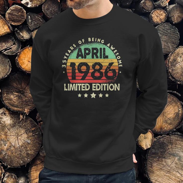 Born In April 1986 Vintage Limited Edition 35Th Birthday Sweatshirt Gifts for Him