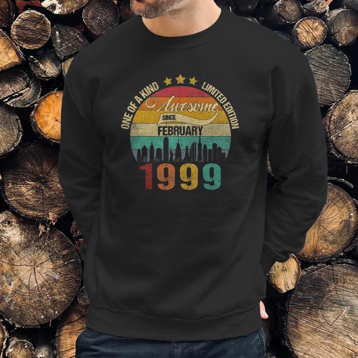 Born In February 1999 Vintage 22Nd Birthday 22 Years Old Sweatshirt Gifts for Him