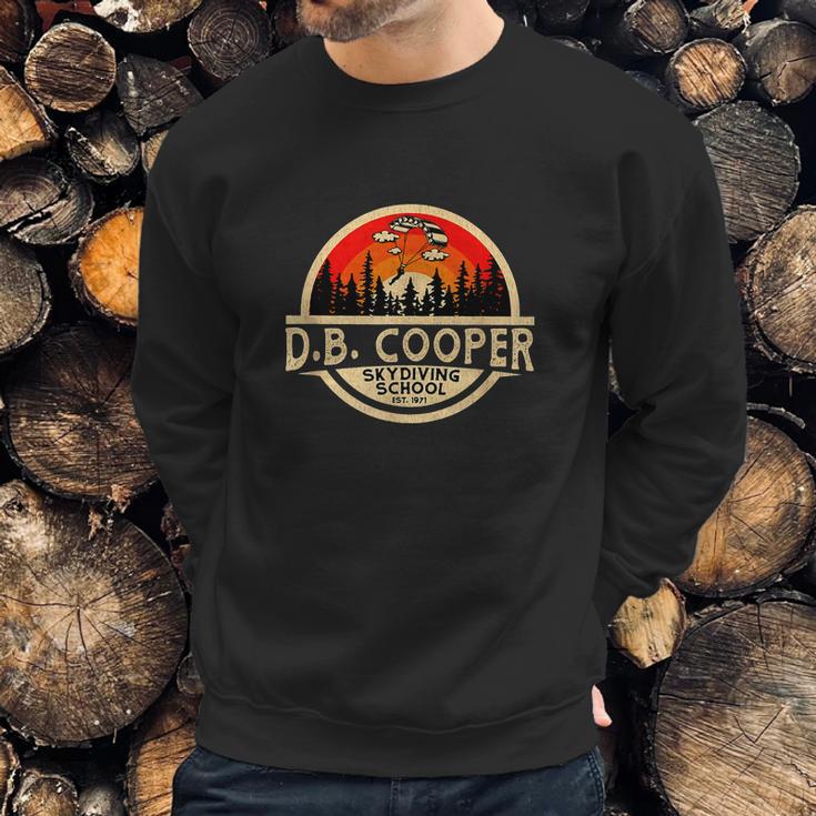 D B Cooper Robber Thief Parachute Skydiving School Est 1971 Retro Vintage Sweatshirt Gifts for Him