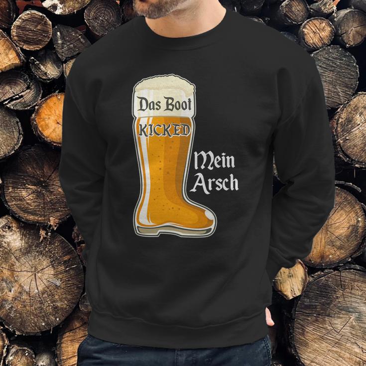 Funny Oktoberfest Das Boot Kicked Mein Arsch Sweatshirt Gifts for Him