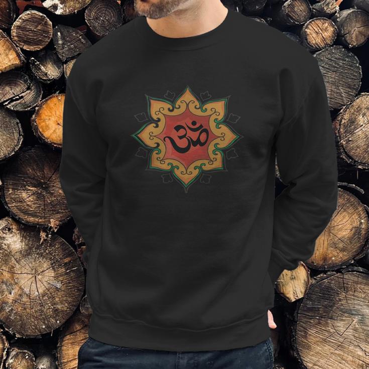 Om India Hindu Hinduism T-Shirt Sweatshirt Gifts for Him