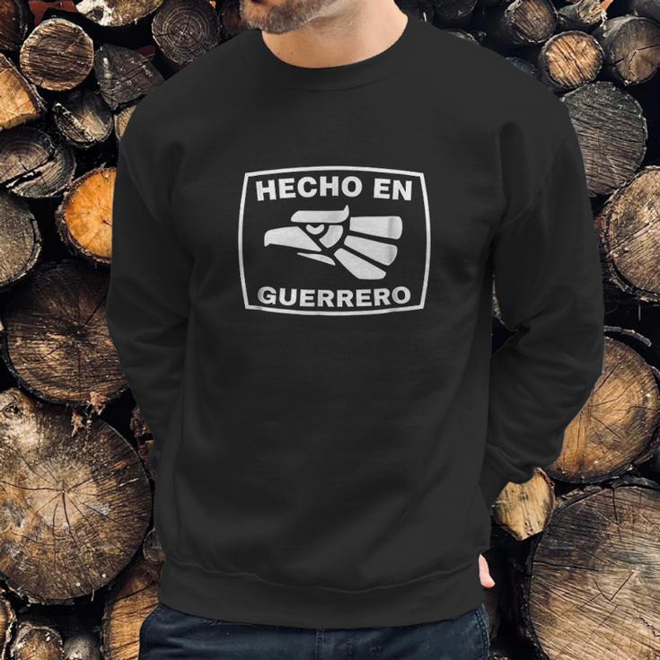 Playera De Hecho En Mexico Sweatshirt Gifts for Him