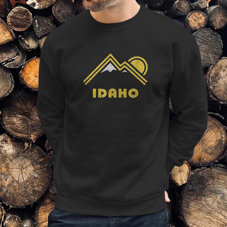 Retro Idaho Vintage Mountains Sweatshirt Gifts for Him