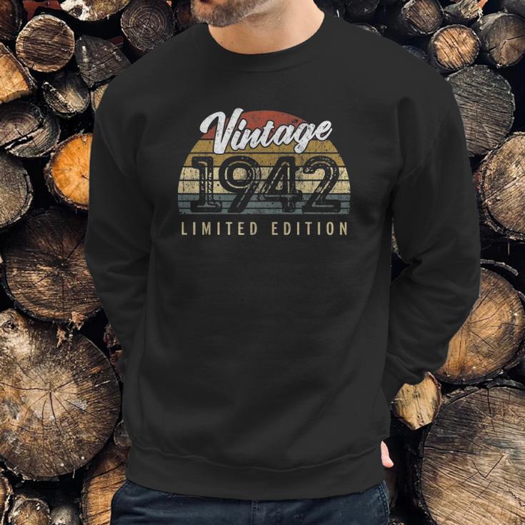 Vintage 1942 Limited Edition 80 Years Old 80Th Birthday Sweatshirt Gifts for Him