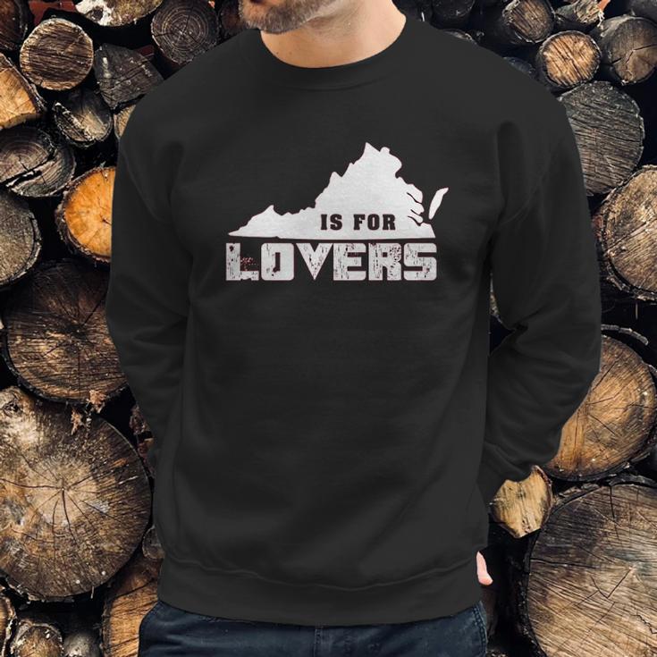 Virginia Lovers State Heart Vintage Throwback Gift Sweatshirt Gifts for Him