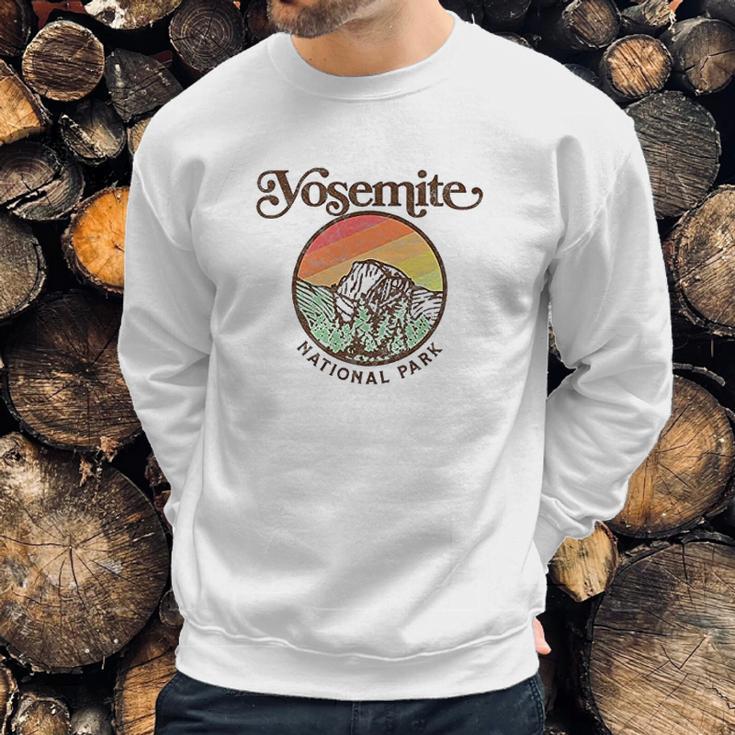 Yosemite National Park Vintage Style Retro 80S Sweatshirt Gifts for Him