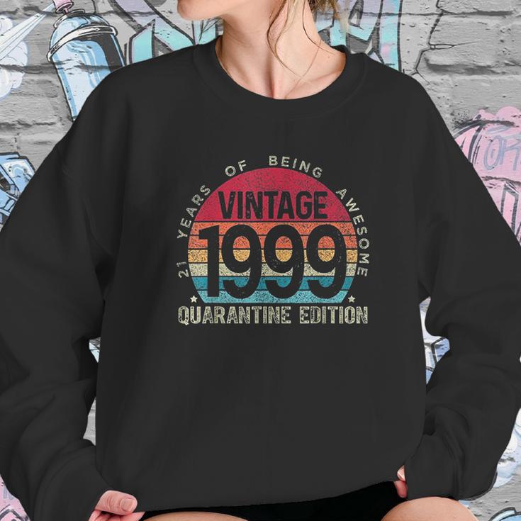 22St Birthday Retro Vintage 1999 Social Distancing Sweatshirt Gifts for Her