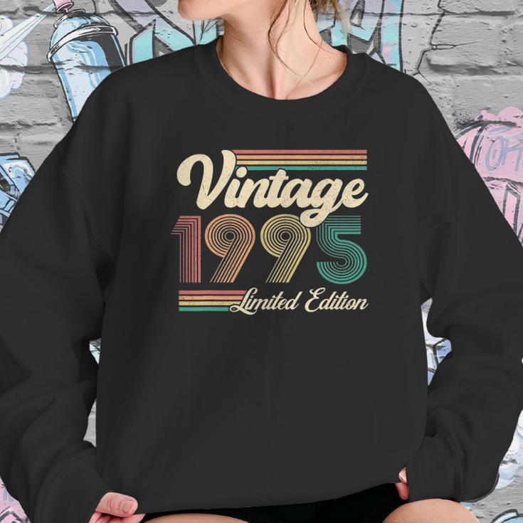 26 Years Old Gifts Born In 1995 Vintage 26Th Birthday Retro Sweatshirt Gifts for Her