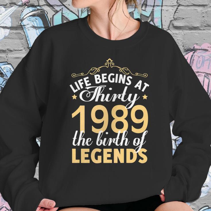 30Th Birthday Gift Vintage 1989 Classic Sweatshirt Gifts for Her