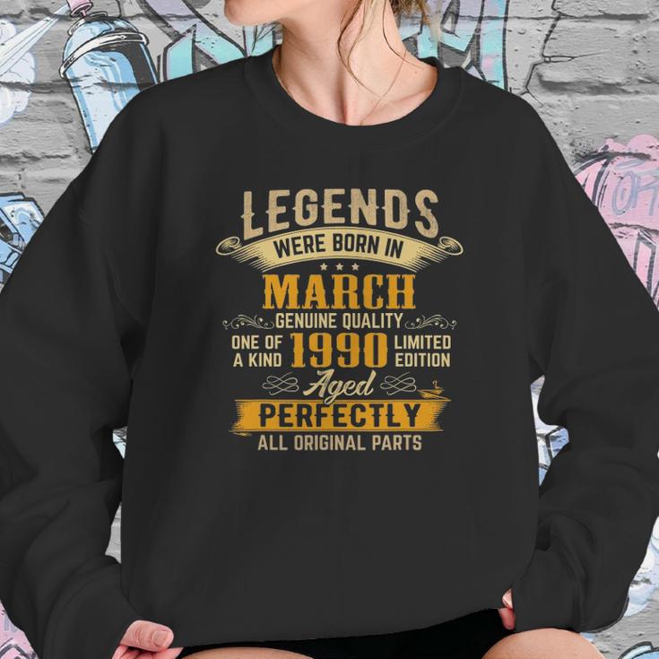 31 Years Old 31St Birthday - Legends Were Born In March 1990 Ver2 Sweatshirt Gifts for Her