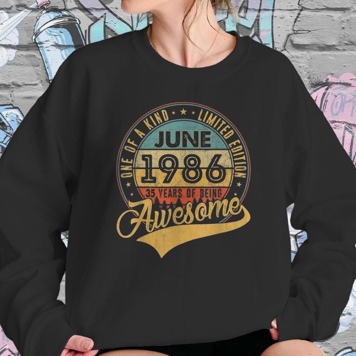 35Th Birthday Gifts 35 Years Old Retro Born In June 1986 Ver2 Sweatshirt Gifts for Her