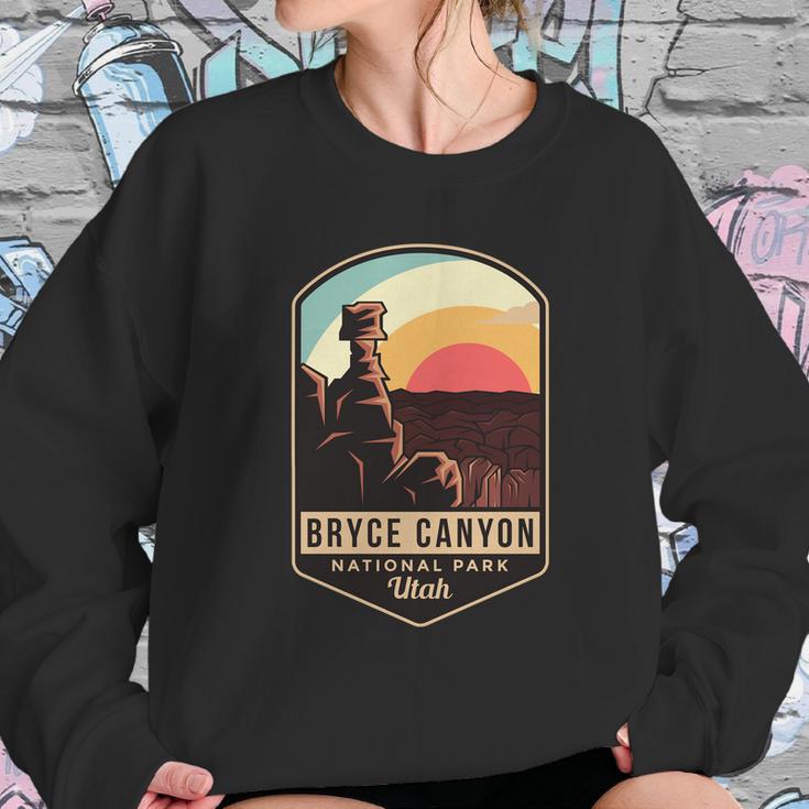 Bryce Canyon National Park Hiking Utah Tourist Souvenirs Sweatshirt Gifts for Her