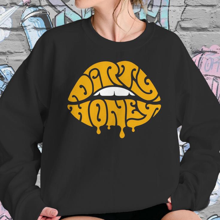 Dirty Honey T0p T-Shirt Sweatshirt Gifts for Her