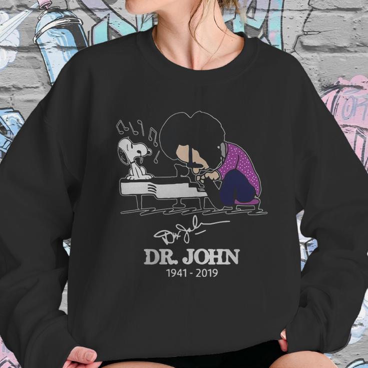 Dr John And Snoopy Mashup Schroeder Playing Piano Signature T-Shirt Sweatshirt Gifts for Her