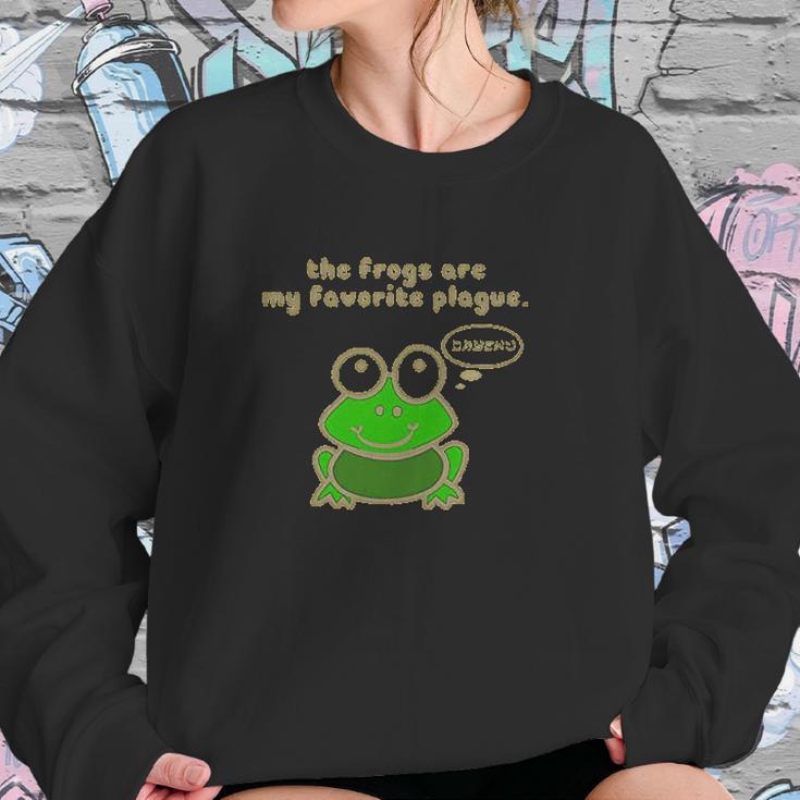 Frog Passover Plague Sweatshirt Gifts for Her